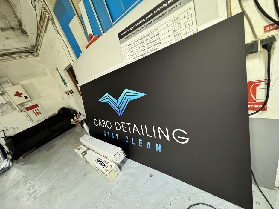 Casete luminoase,Litere volumetrice,Bannere,Autocolante,Stikere,Colant