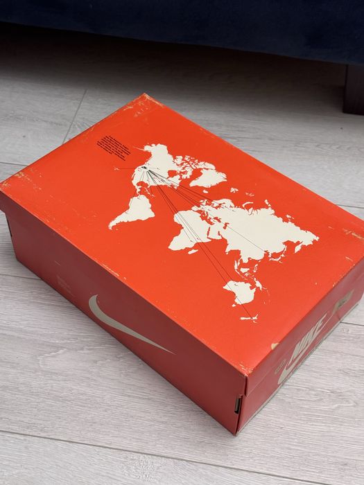 Кеды Nike Dunk Stranger Things (очень странные дела)