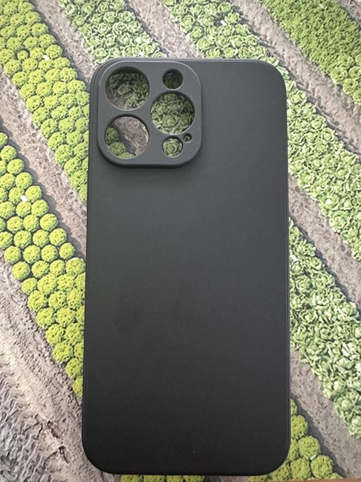 Калъф за Iphone 14 pro max и кабел