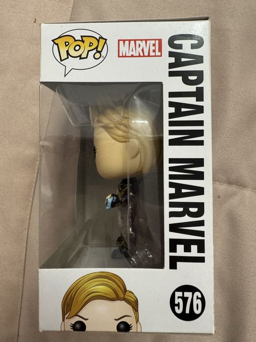 funko pop captain marvel
