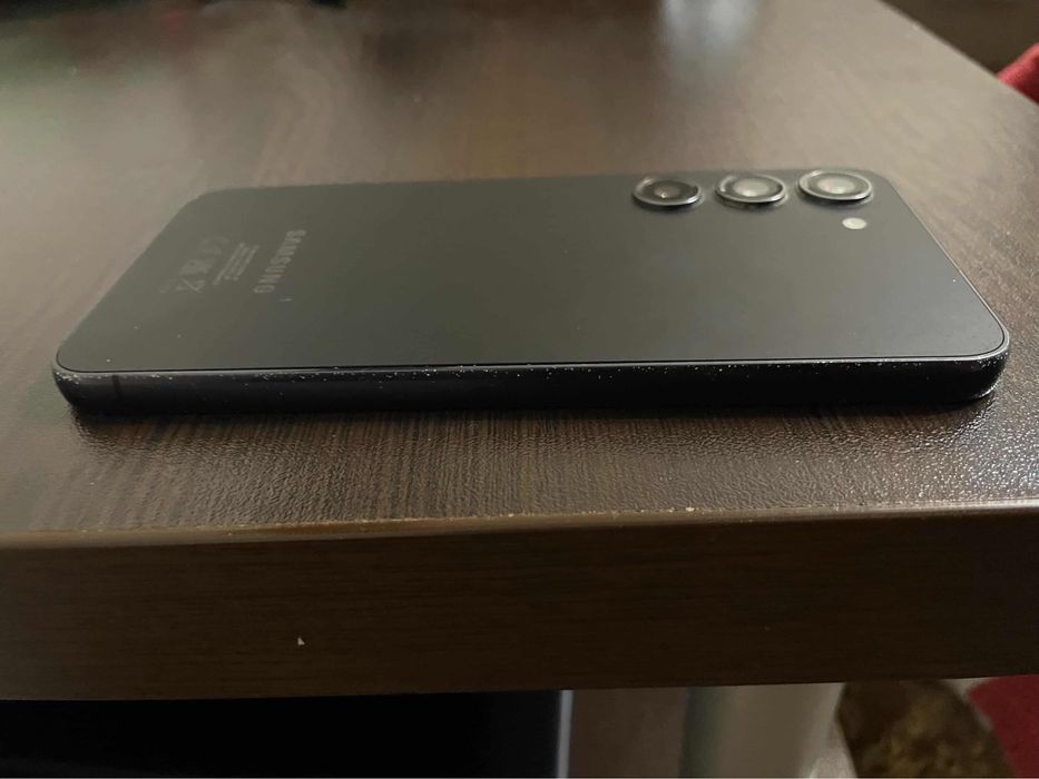 Samsung S23  128GB лично предаване