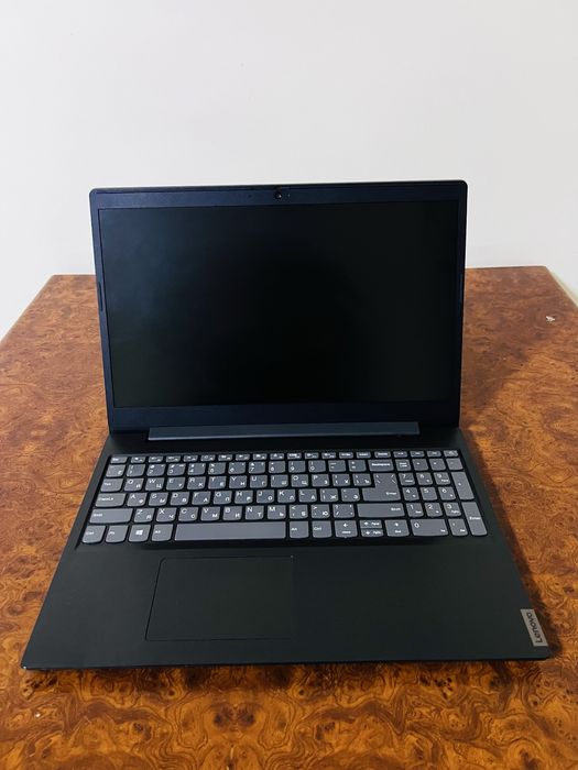 Lenovo noutbuk 1 Tb xotirasi