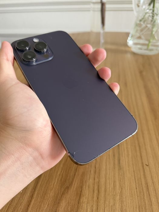 Продам айфон 14 pro Max 256 gb