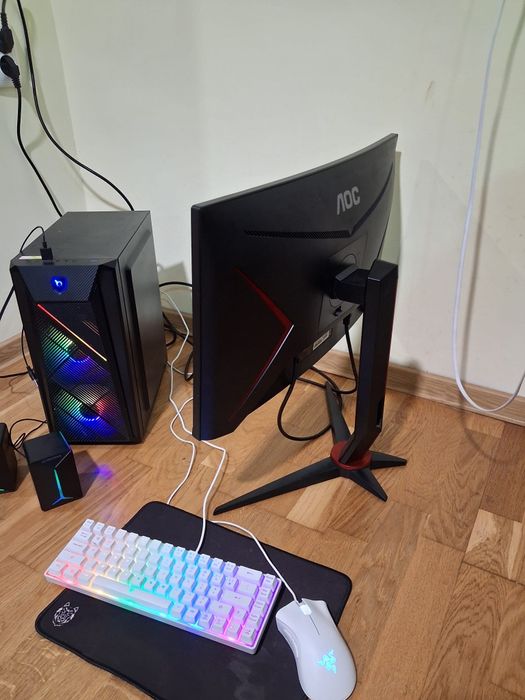 Vând PC Gaming Complet Full