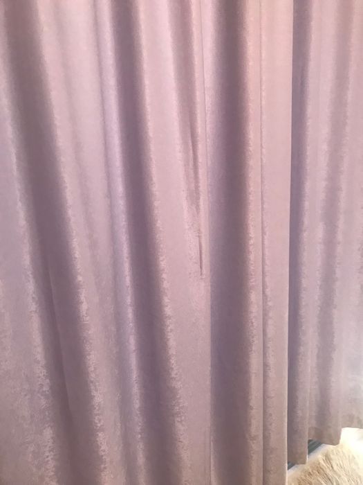 Плътни пердета 2бр  с обща дължина 3,20 метра и височина 2,15 м 100 лв