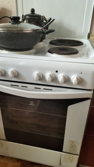 Газплита 35000 теңге, самовывоз