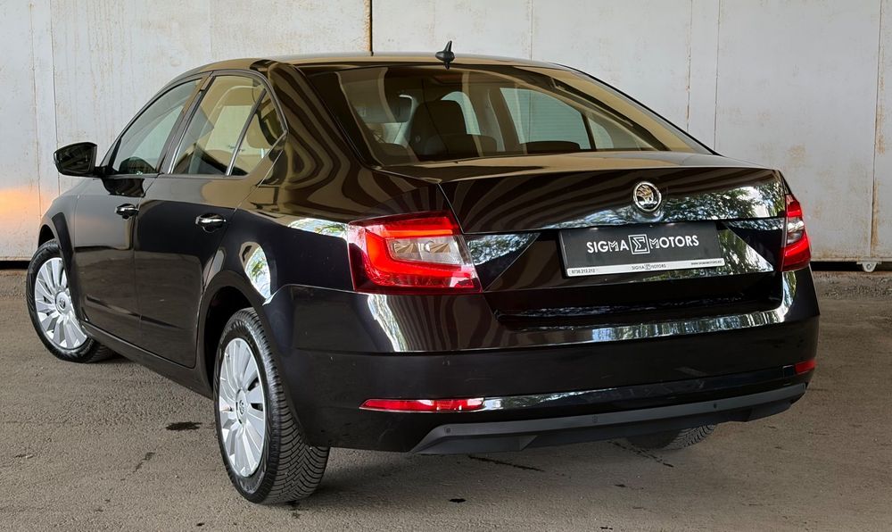 Skoda Octavia 1.6 TDI DSG - TVA DEDUCTIBIL - Rate pe loc doar cu buletinul -