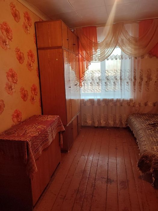 Продам 1 комнату в общежитии  район  ДБС