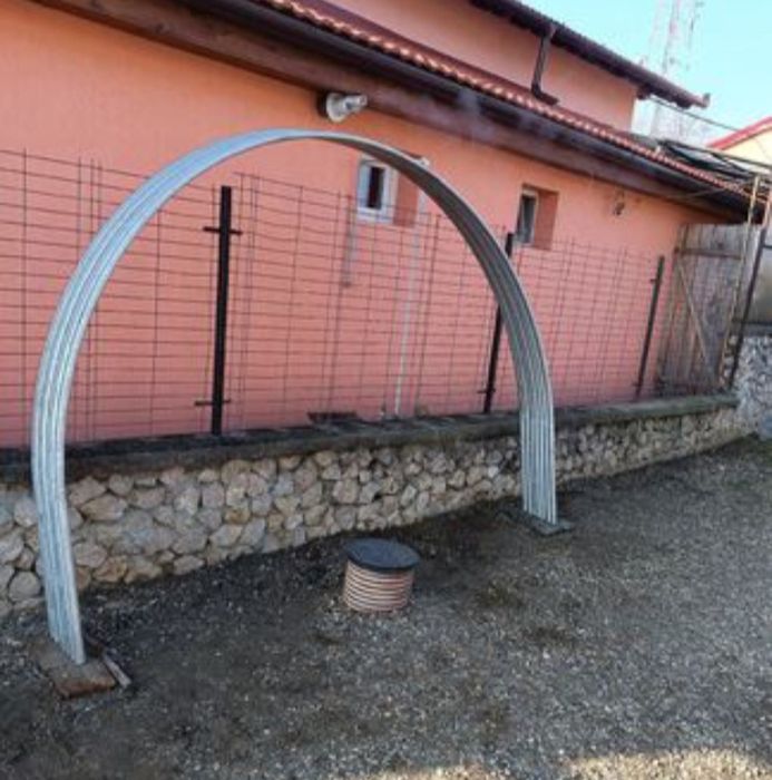 Vindem arcade pentru solarii și pentru boltă de vie