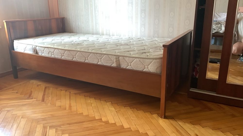Продаётся кровать односпальная. Состояние отличное.
