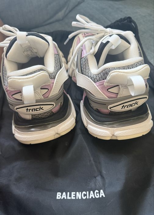 Balenciaga track pink
