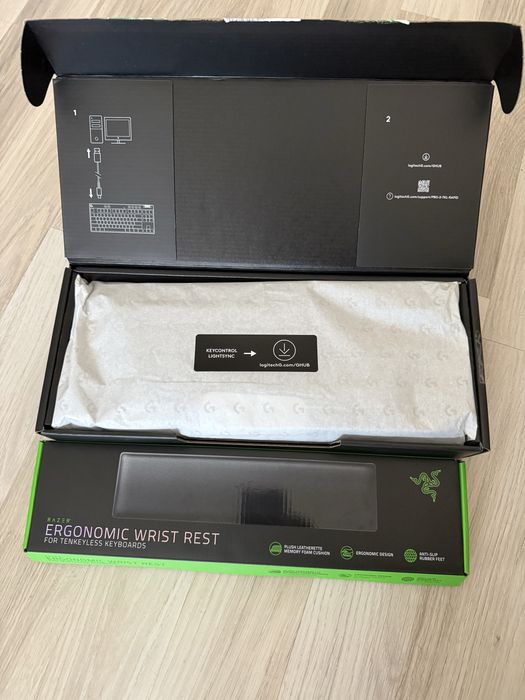 Tastatura si casti Logitech + Bonus