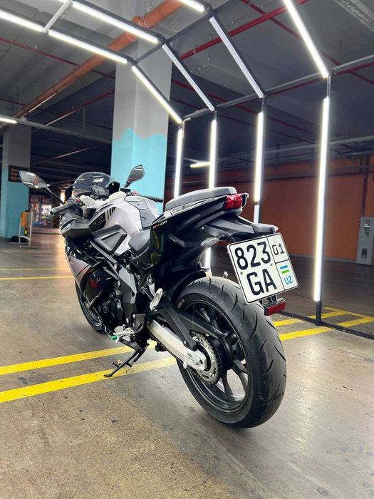 Продаю мотоцикл TARO GP ONE  своя в отличном состоянии