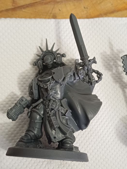 Фигурки warhammer направени на принтер