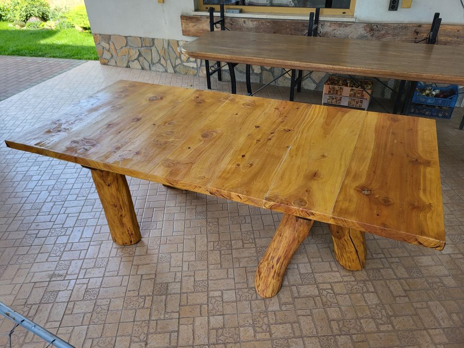 Маса от кедрово дърво (неизползвана)