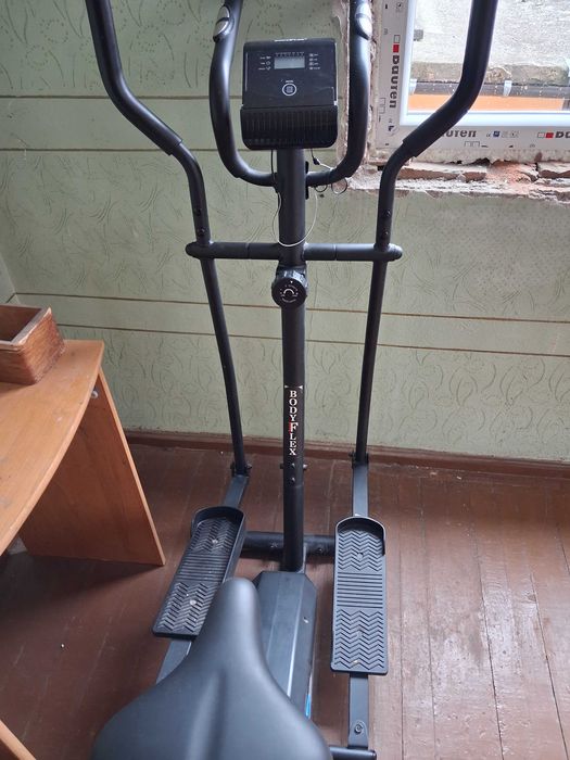 Продавам Кростренажор и велоергометър Bodyflex Kent xm, 2 в 1