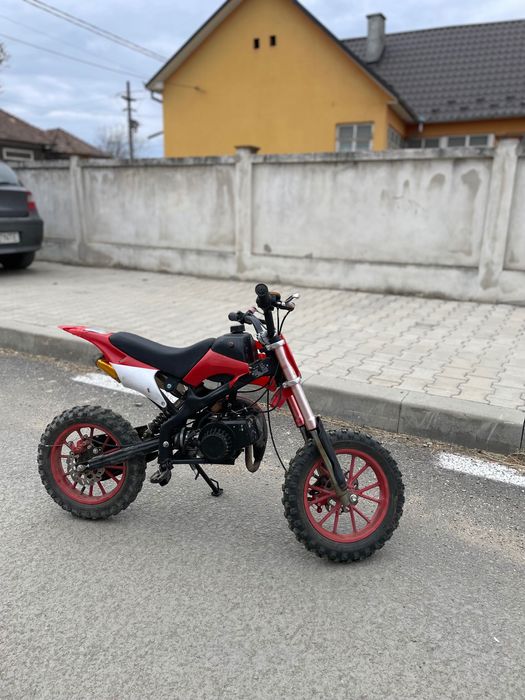 Vând cross 49cc pentru copii