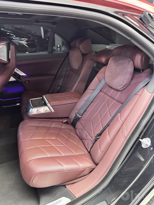 Продается BMW I7