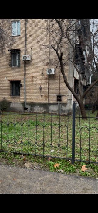 Продаётся квартира в центре под офис