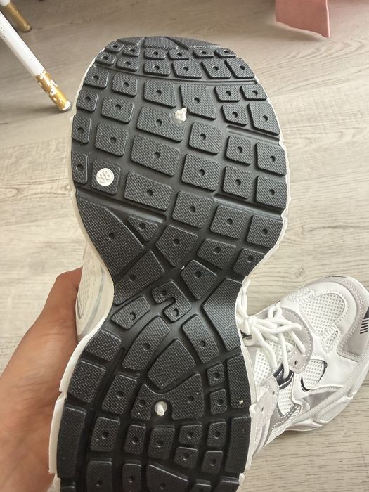 Продам крассовки