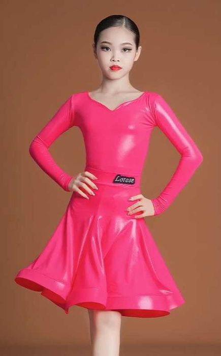 Платье для бальных танцев