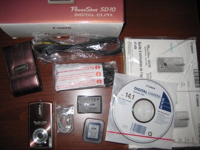 Aparat foto digital Canon pret redus
