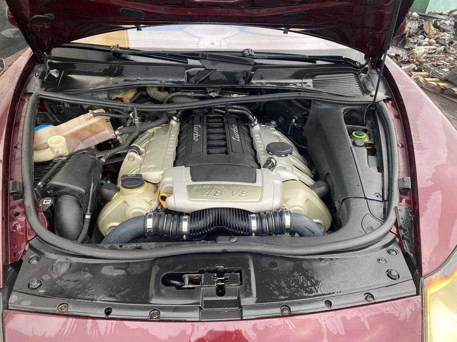 Dezmembrez porshe cayenne TURBO 4.8i/bara fata turbo/GTS/far/volan