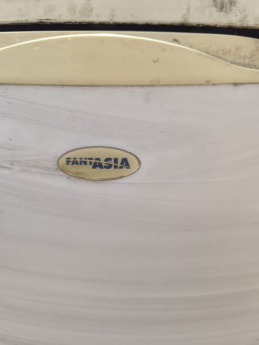 Продам холодильник FantASIA