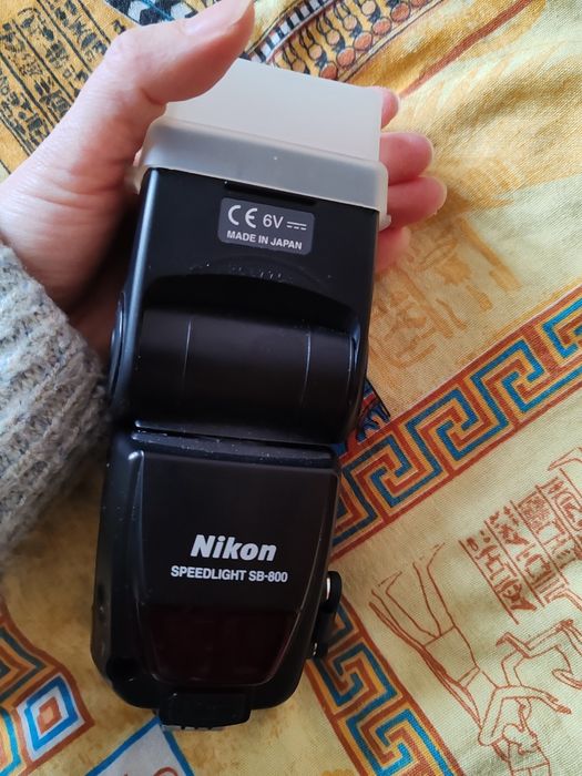 Продам вспышку Nikon SB-800