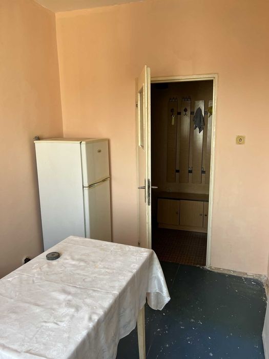 Продава се Двустаен апартамент в Пловдив, Кършияка - 64 кв.м за 1202 €/кв.м - Снимка #3