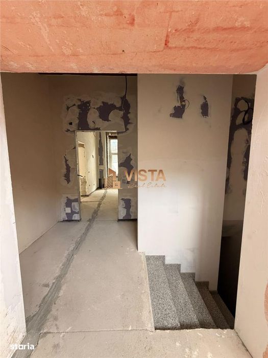 Boutique Hotel ultracentral, renovat interior, 6 apartamente pentru re