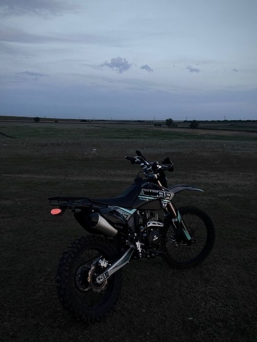 ULAR M7 250cc 172FMM Эндуро