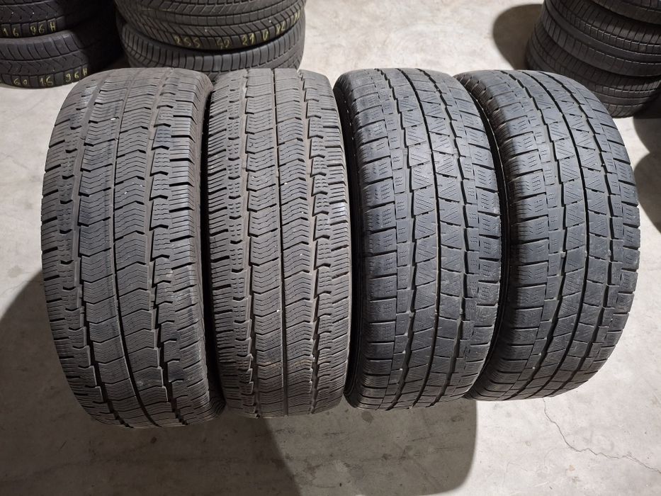 4 Anvelopele 235 65 r16C Flacken si Matador