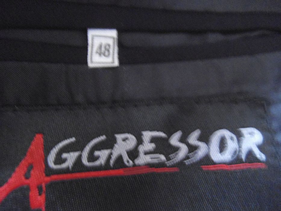 Мъжко черно сако-М