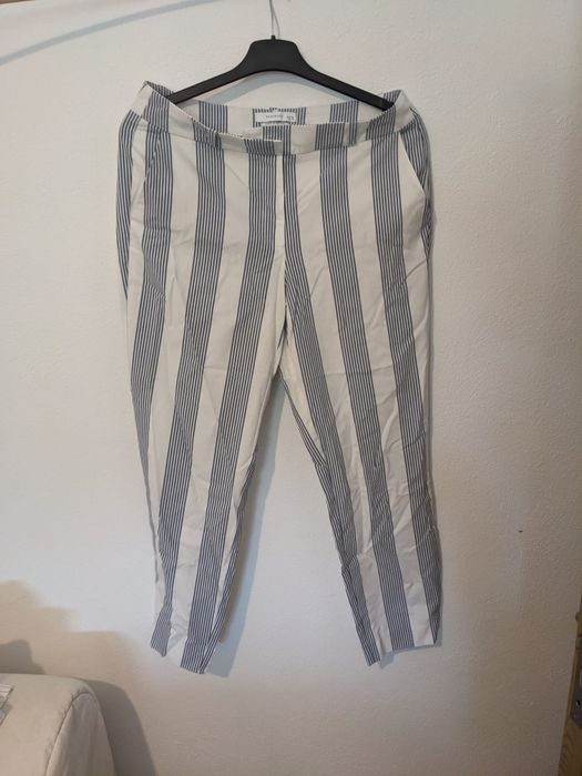 Pantaloni Reserved