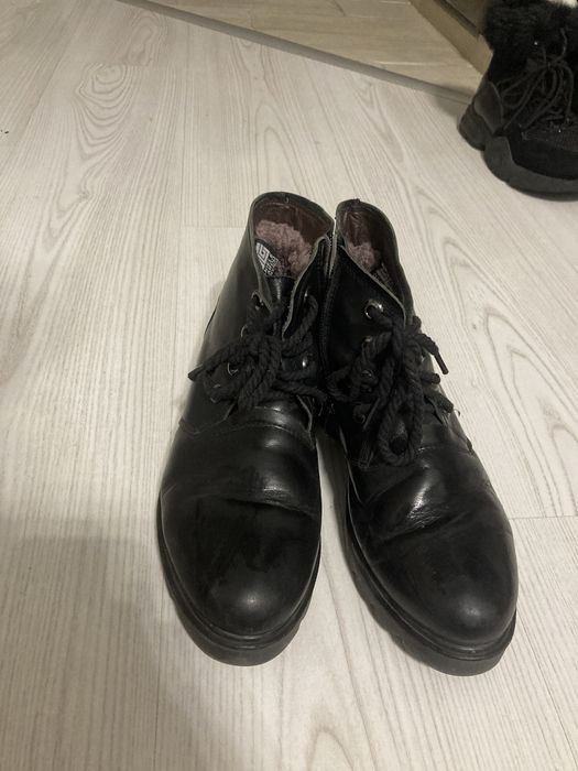 Боти за зимата от естествена кожа