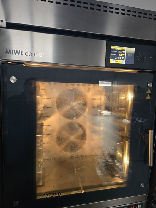 Cuptor Miwe 8 tavi