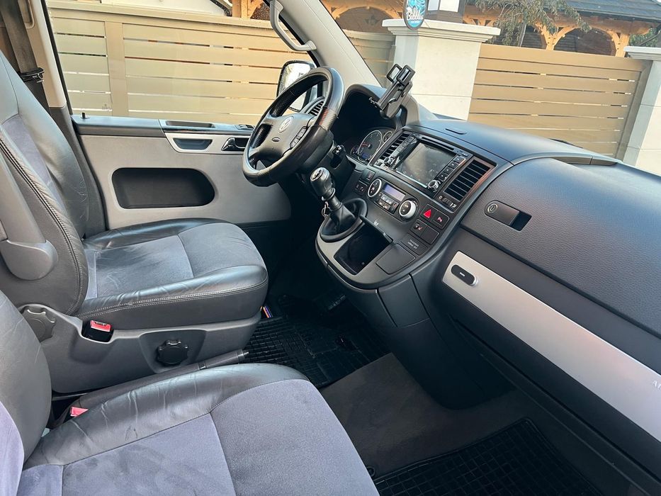 VOLKSWAGEN Multivan 2009 — imagine 5