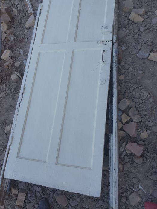 Айна Қапылар,сатылады