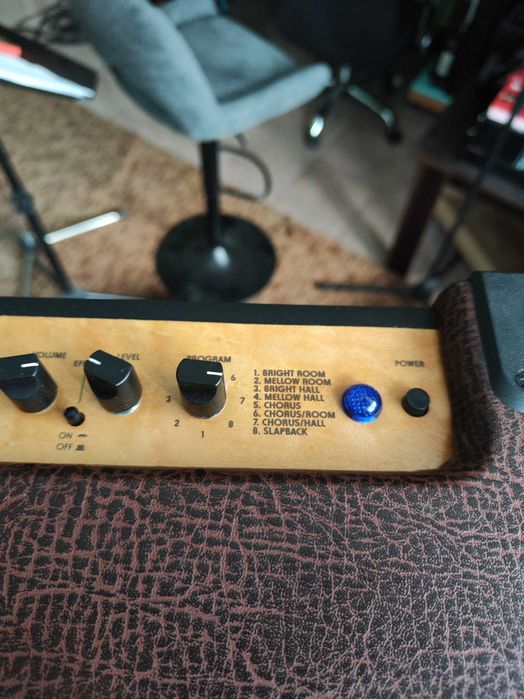 Усилвател за акустична китара KUSTOM Sienna 65 PRO