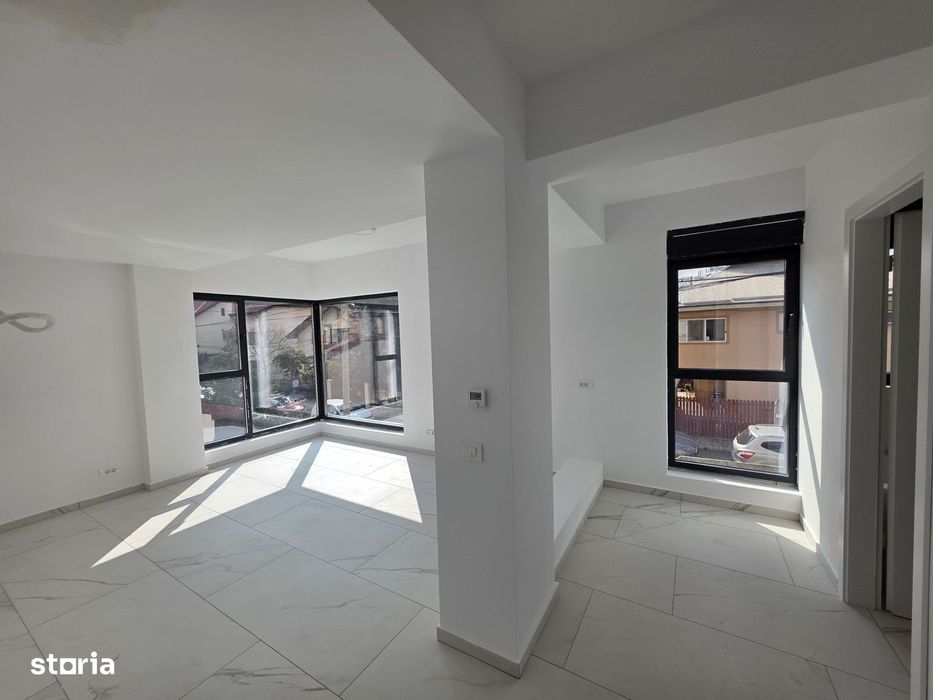 Apartament  cu 4 camere de inchiriat in zona Aviatiei