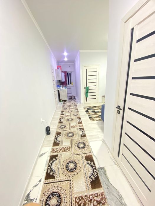 Үш бөлмелі квартира жалға беріледі