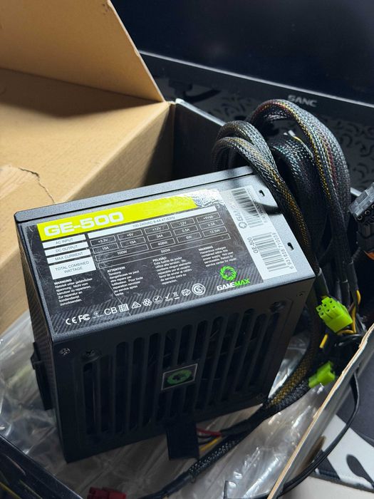 Блок питания GameMax