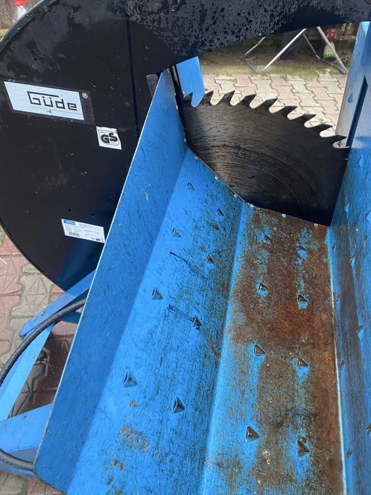 Masina de taiat lemn