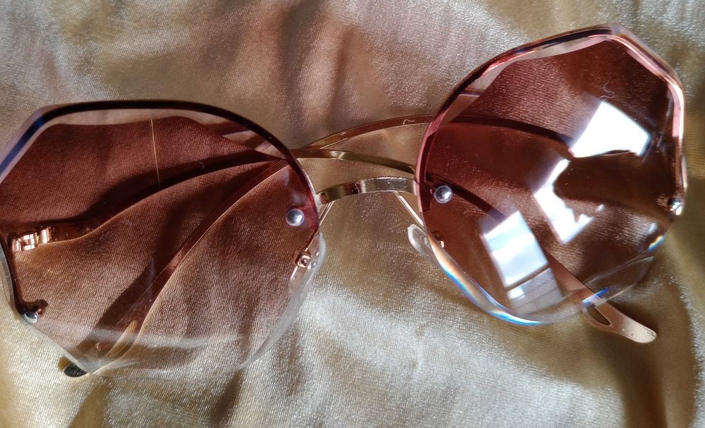 Дамски модерни очила с диоптър и слънчеви очила