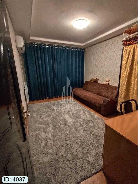 kanechka bozorca yonida 3 xonali uy srochna sotiladi №4037