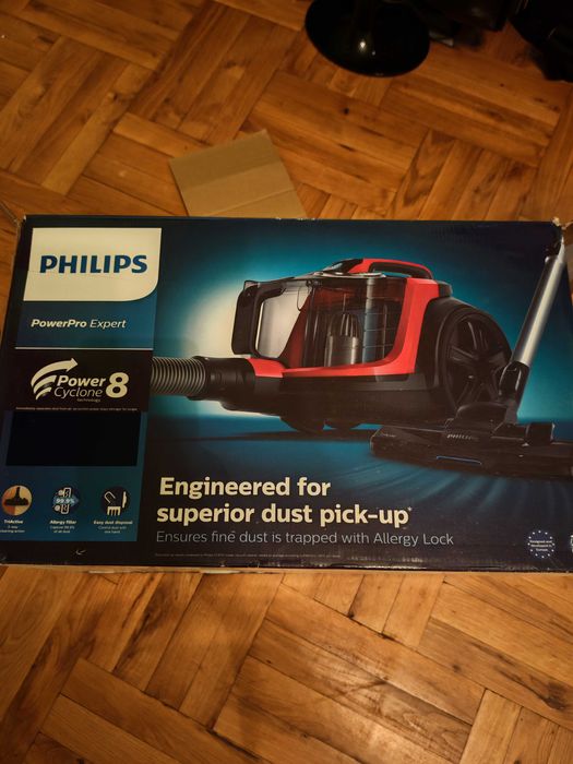 Прахосмукачка "Philips“