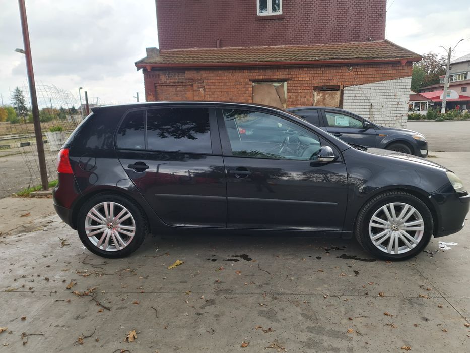 Volkswagen Golf 5  1.4 Benzina+GPL