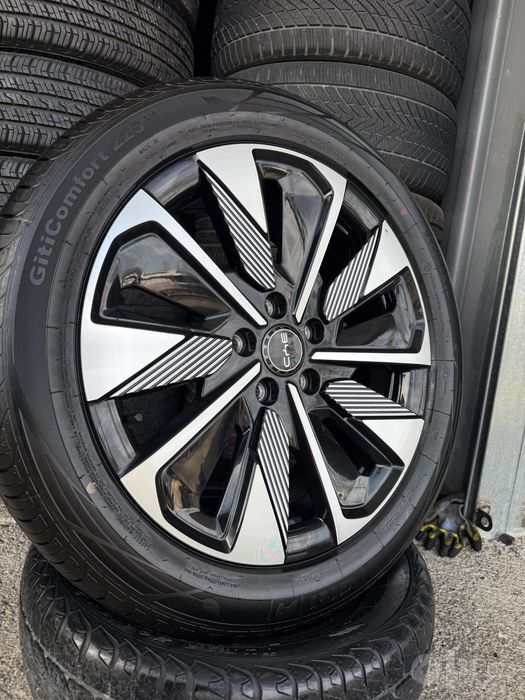 BYD Chimpion Smart 2026-yil masla Salon yechilgan
