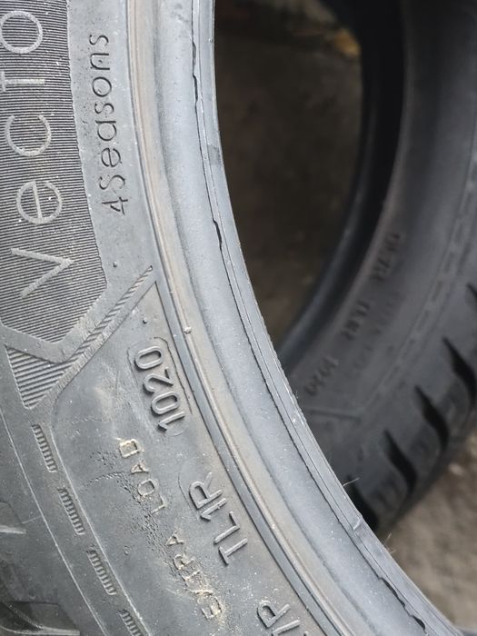 225 45 17  good year